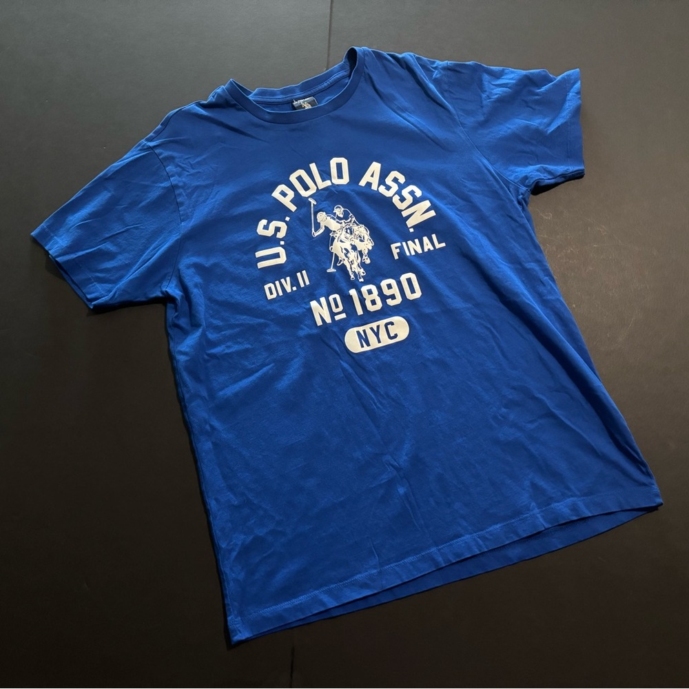 2/$30 💥🆕 U.S. Polo Assn. Royal Blue & White Graphic T-Shirt Tee | Medium |3082